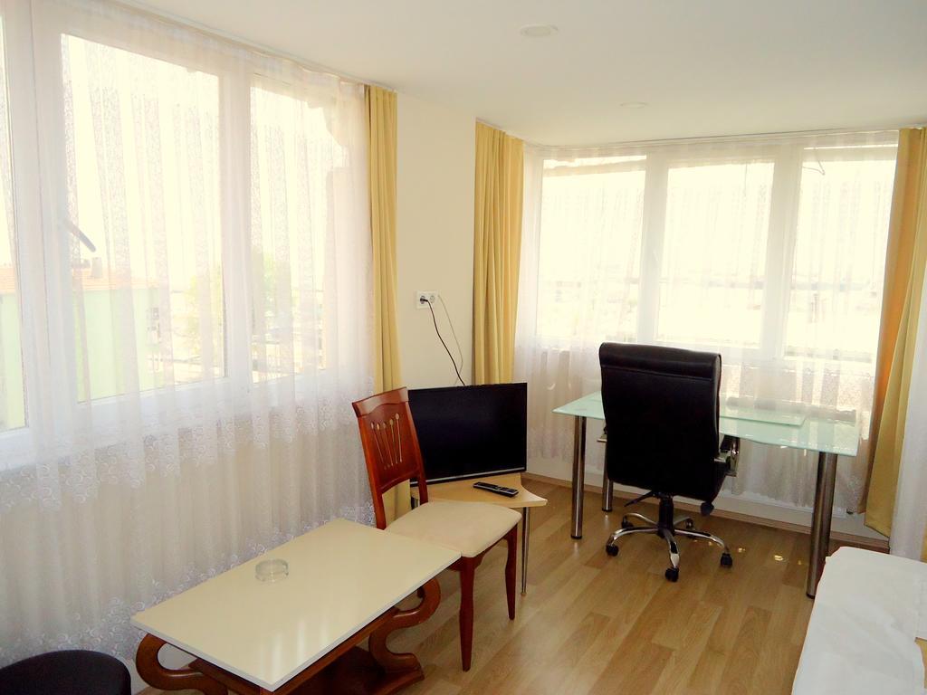 Simge Hotel Istanbul Exterior foto