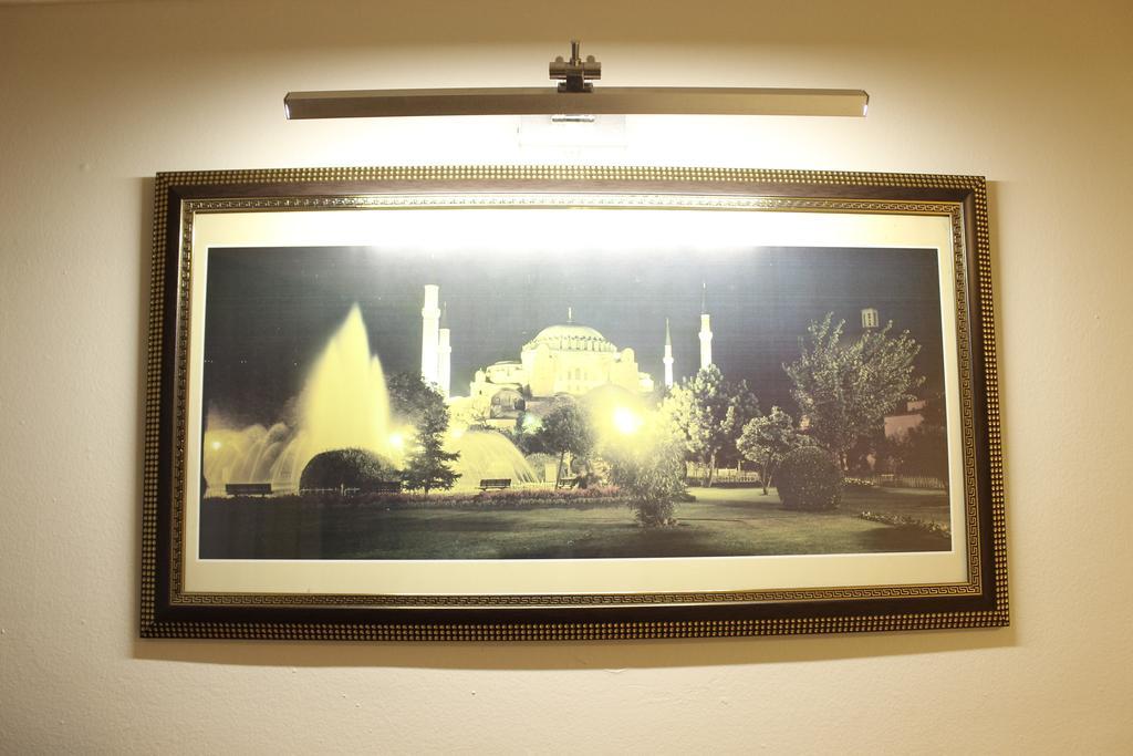 Simge Hotel Istanbul Exterior foto